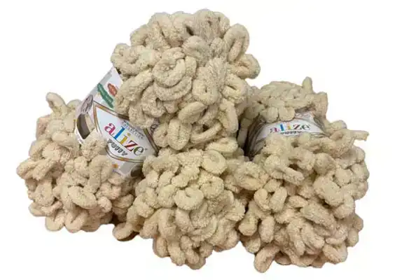 Puffy lusjes kussen Ibiza creme