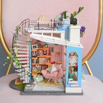 Tiny House Dora's Loft DIY